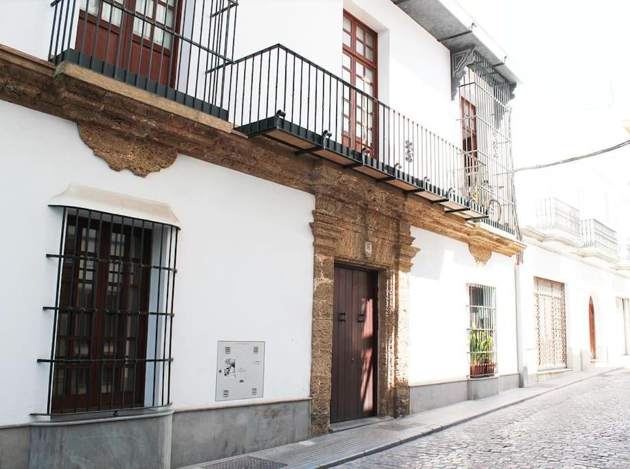 Fancy Apartment In A Historic House, Chiclana City Center By C. Dreams Chiclana de la Frontera Ngoại thất bức ảnh